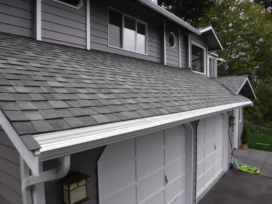 Bothell Tripp Leaflessgutter™ Shield Master Leafless Gutters